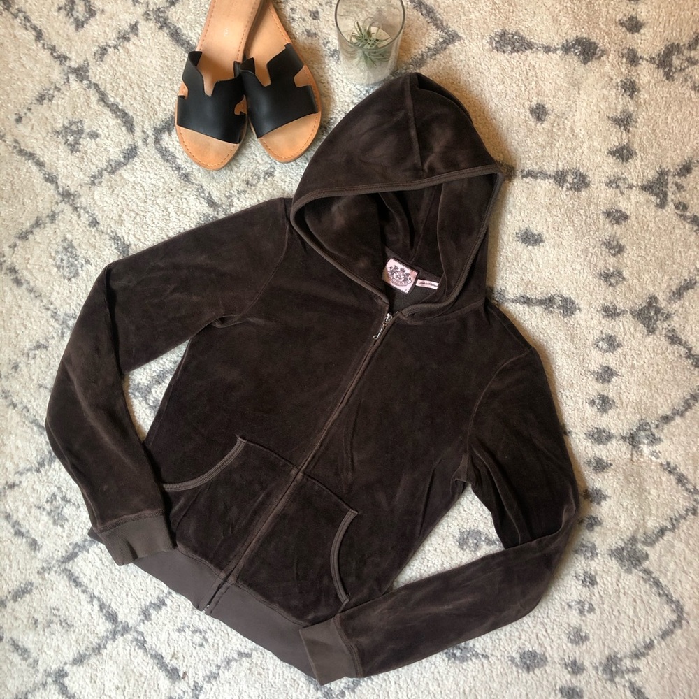 🌱SOLD🌱 Juicy Couture Brown Hoodie 🐻